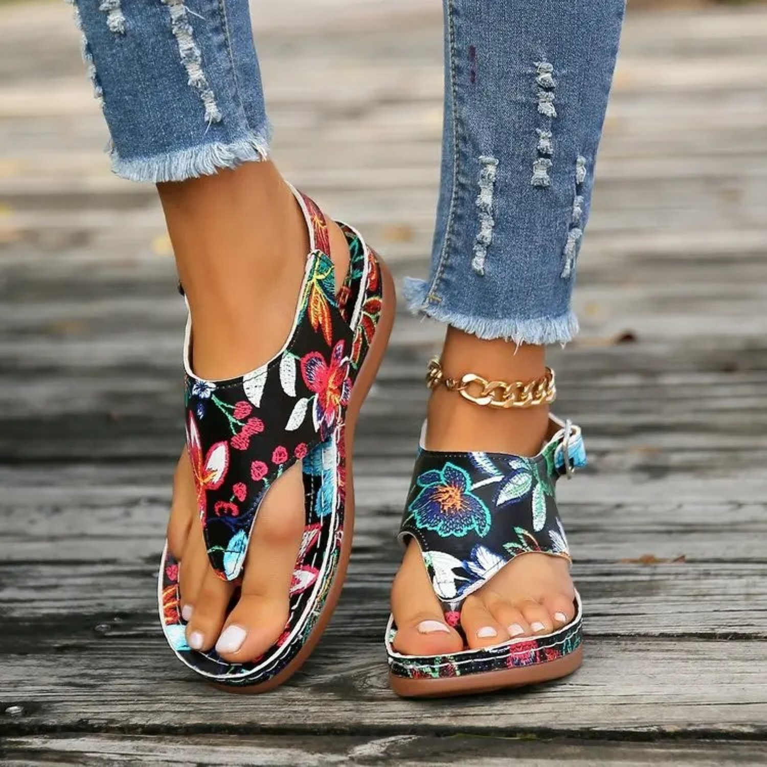 JANELLE | Retro bloemenprint dames sandalen