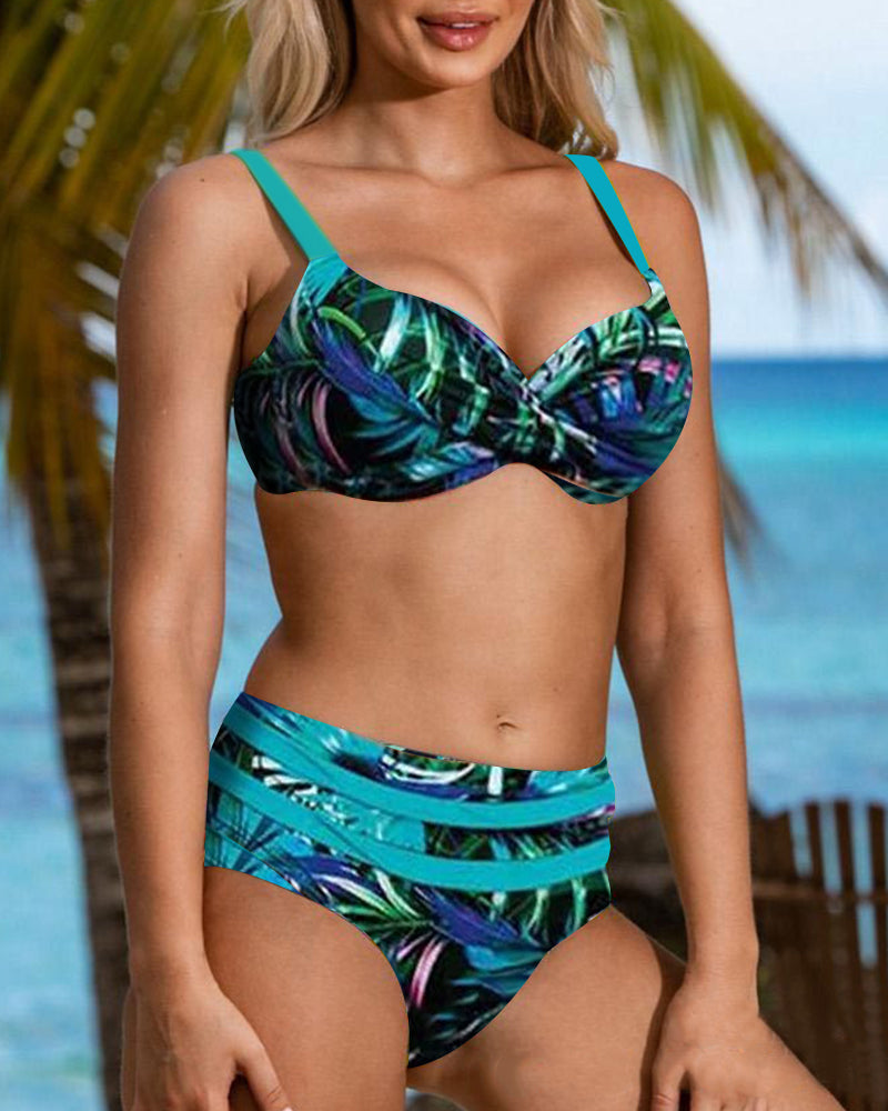 DELILAH | Bikini met hoge taille en bladprint