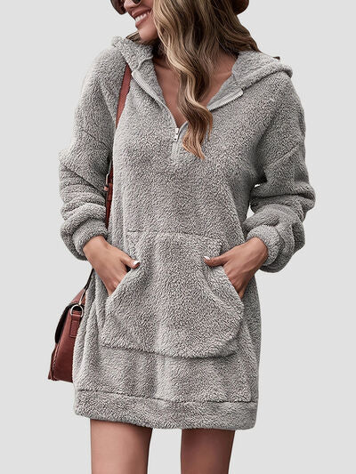 PORTIA | Oversized Hoodie met halflange rits