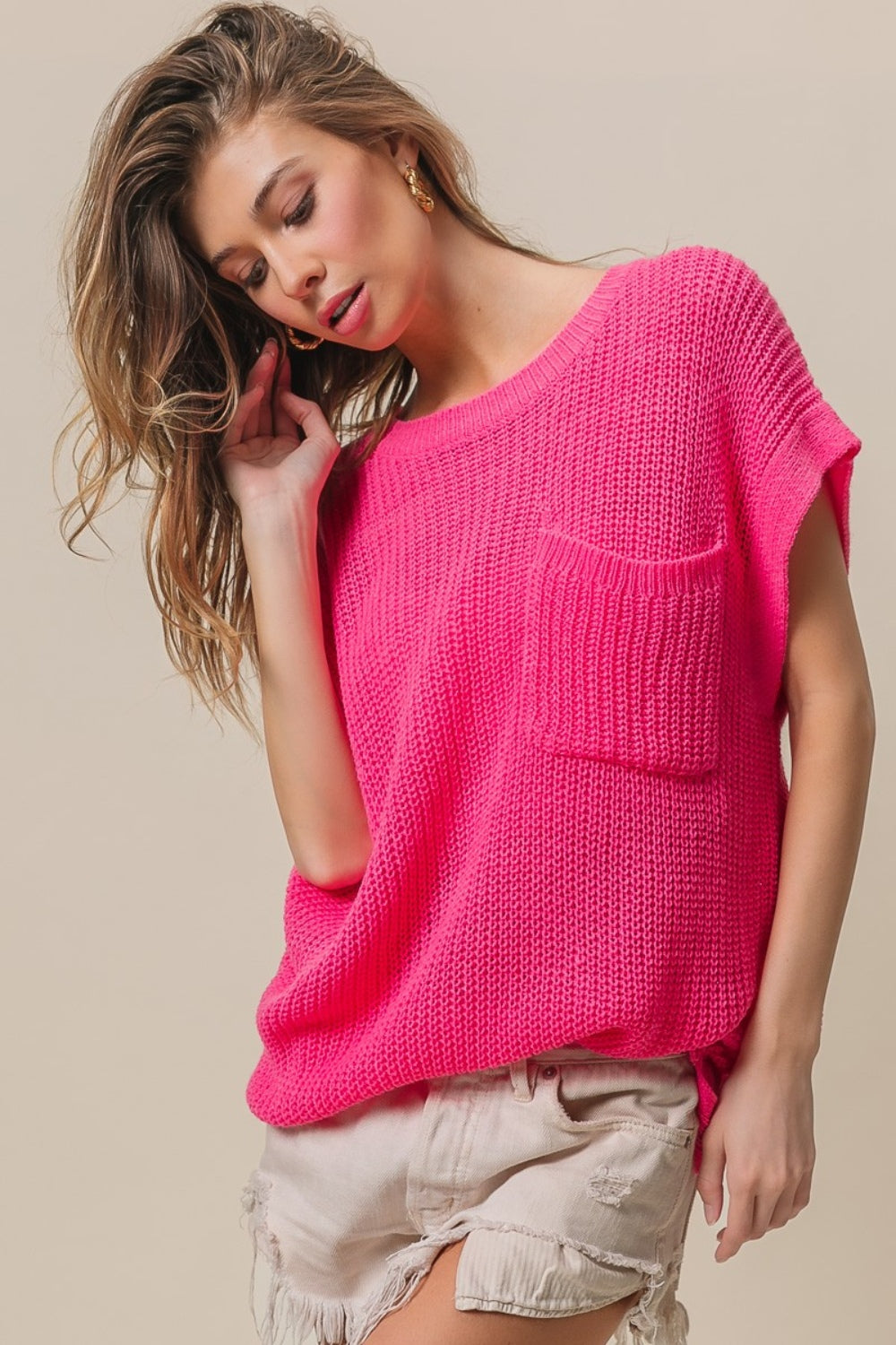 ULYSSA | Sweater met korte mouwen en patchzakken