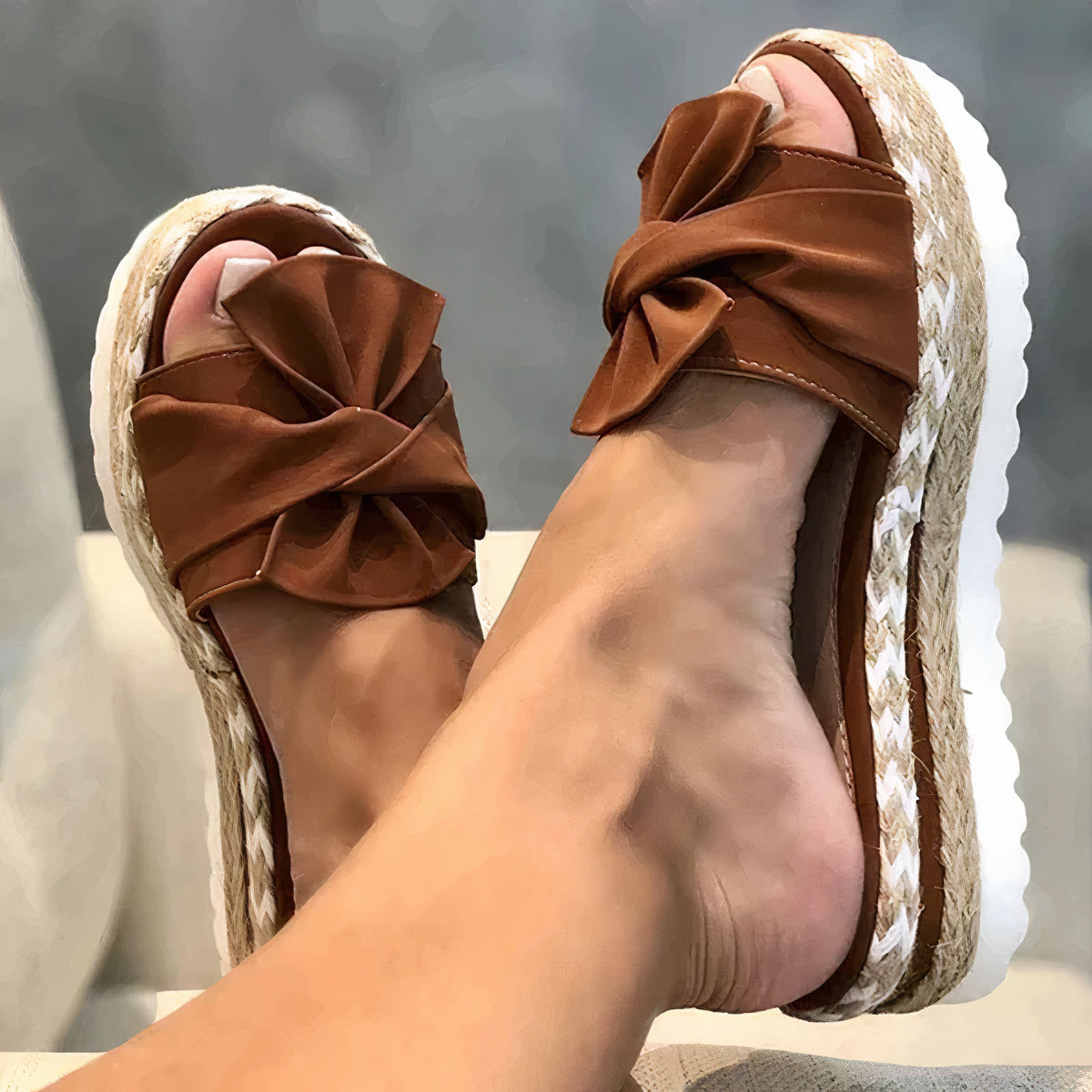 CASSEY | Sandalen voor dames met een speels ontwerp